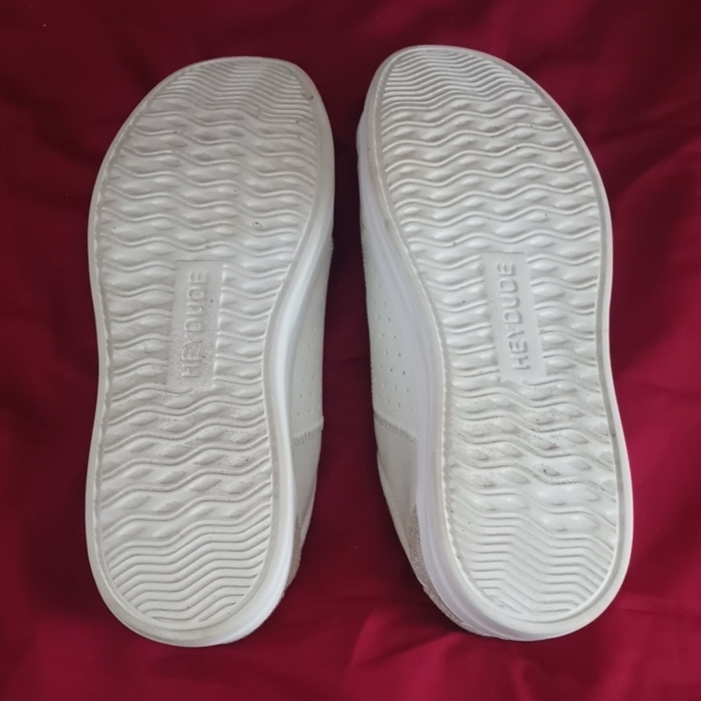 Hey Dude Women's White and Pink Sneakers Size 10W Great Condition 🌺 Spring - Picture 9 of 10